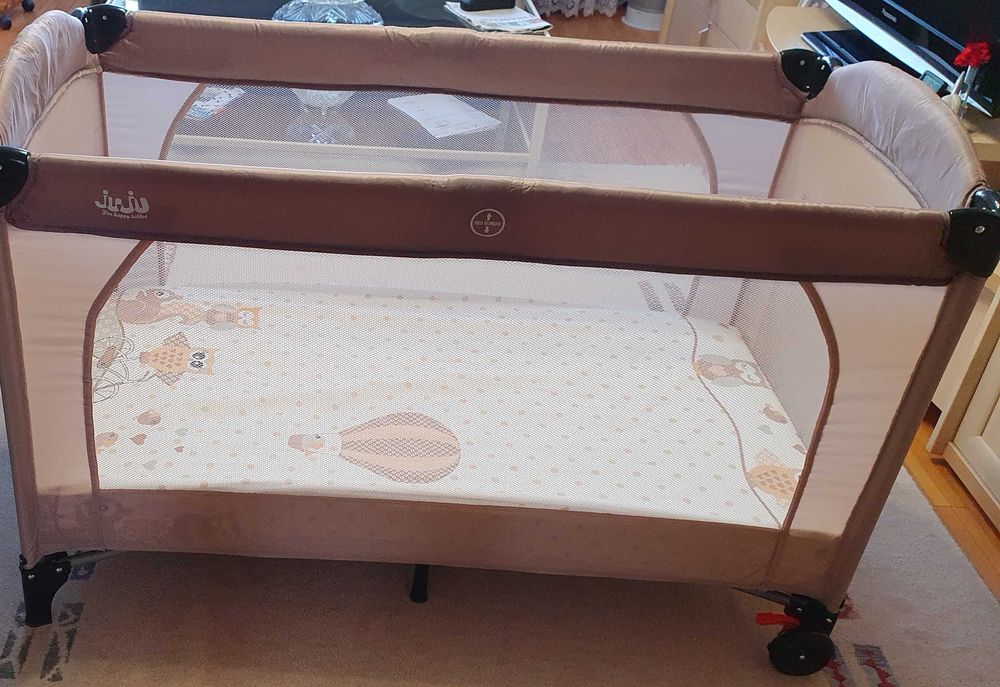 PĂTUȚ PLIANT JUJU SLEEPY BABY
cu saltea din fibră de cocos