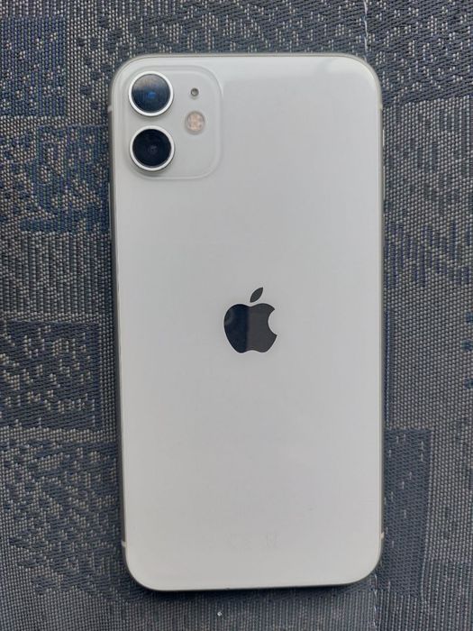 Iphone 11  sotiladi  128 gb