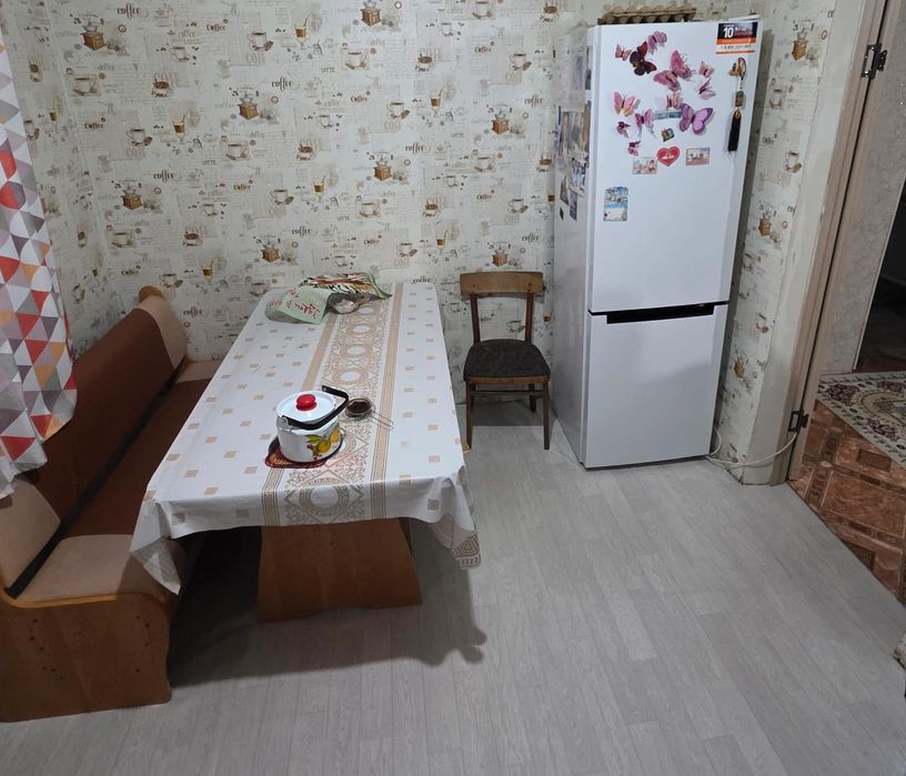 Достық ауылынан жер үй сатылады.