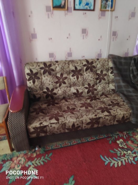 Диван-кровать для гостинной или спальни