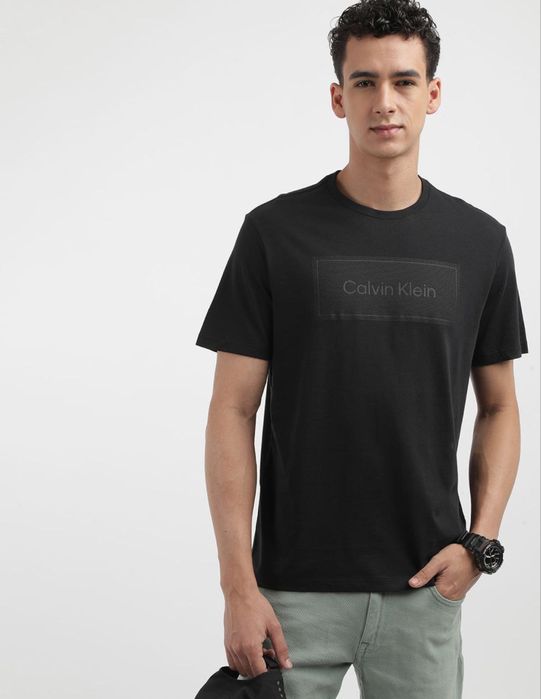 Футболка Calvin Klein t-shirt. P-M.