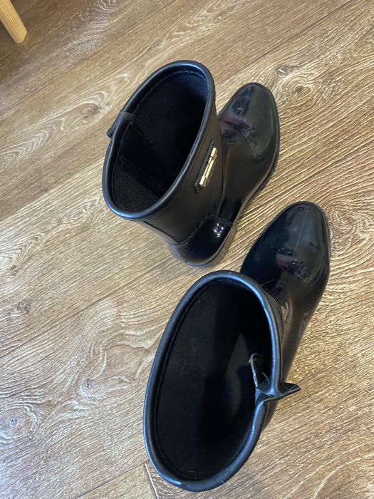 Резиновые сапоги