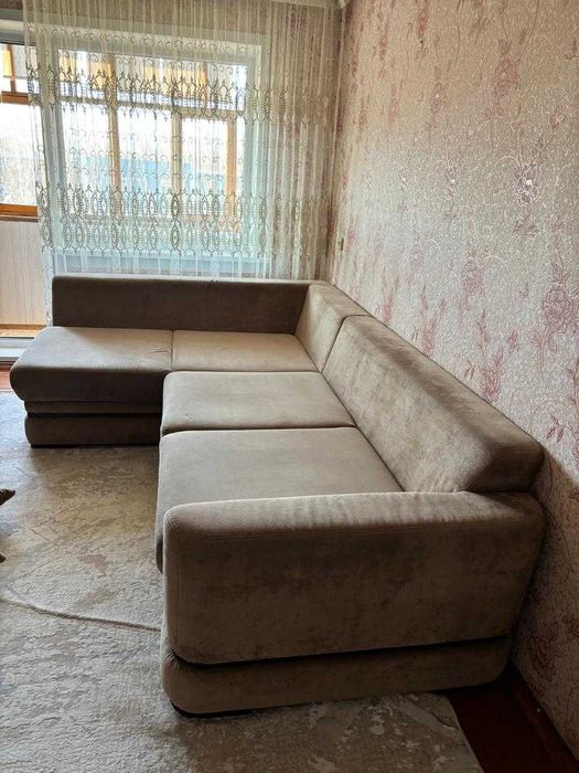 Продам гостевой диван Г-образной формы