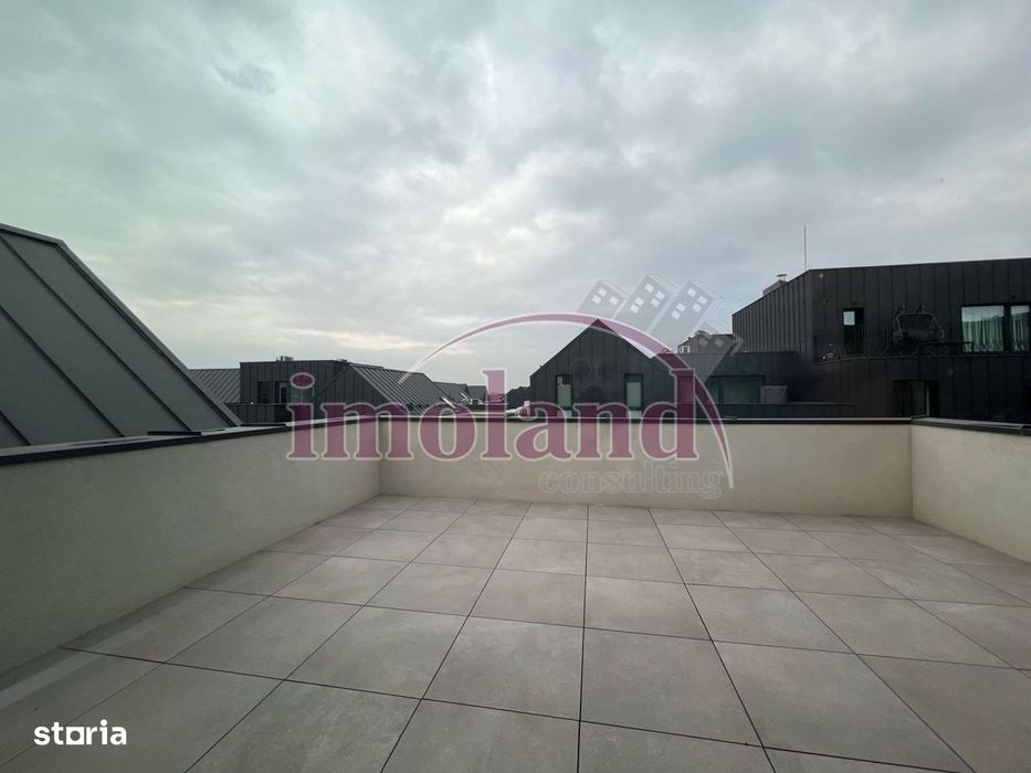 Vanzare - Townhouse 6 camere - mobilat + 2 locuri parcare Avalon Estat