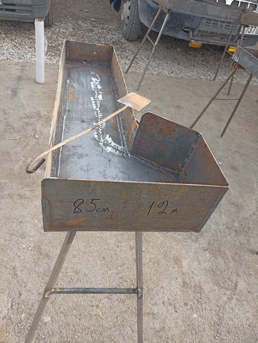 Мангалдар бар аяқтары жыйналмалы