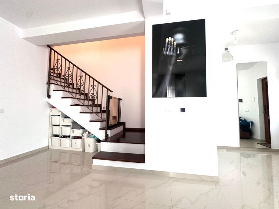 Duplex 4 camere-zona foarte buna -113 mp - Mosnita Noua