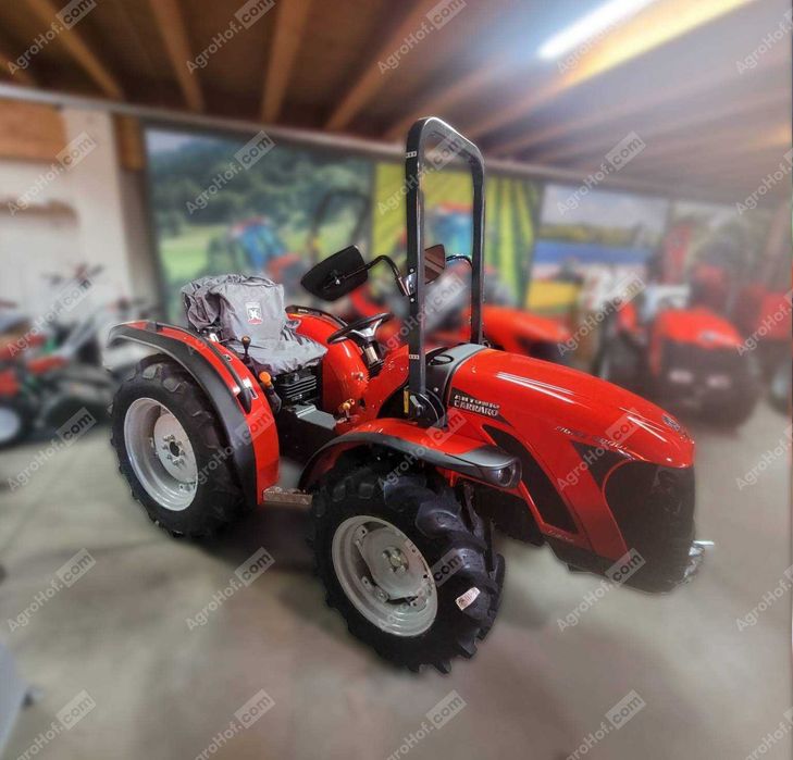 Tractor compact cu cadru de răsturnare 25.7LE / Carraro Tigre [DEMO]