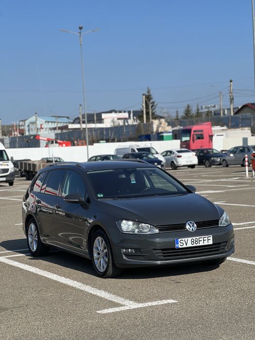 Vând golf 7 Lounge!
