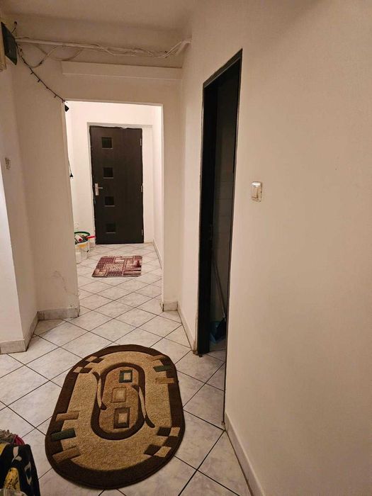 Inchiriere camera in apartament