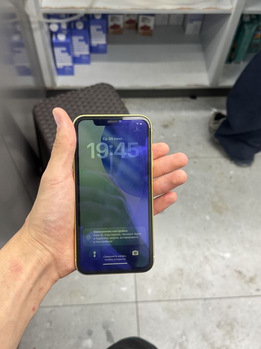 Iphone 11  128гб