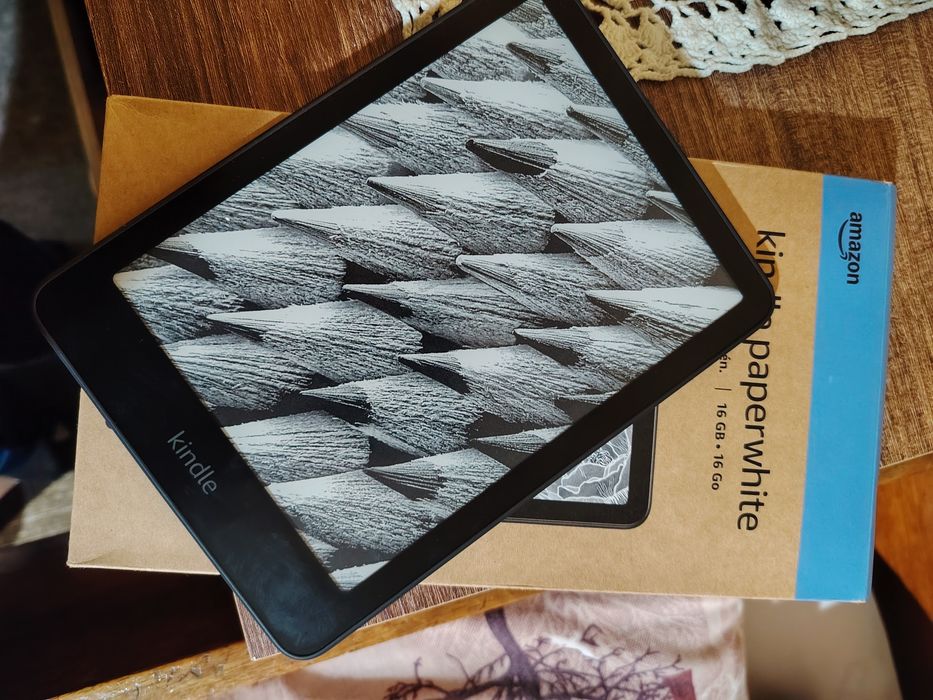 AMAZON KINDLE paperwite 2024 16GB  black