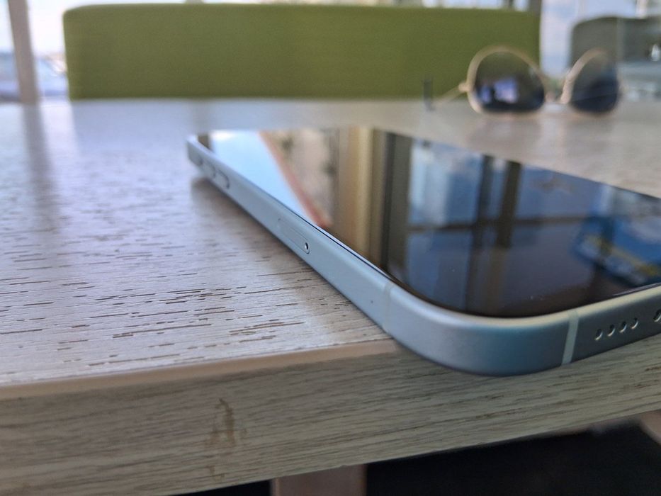 iPhone 15+128 g.b.