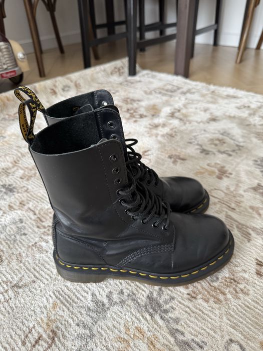 Кожаные ботинки Dr. Martens