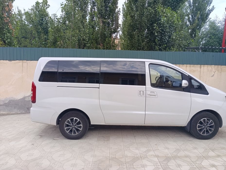 Avto Минивэн Jac-M3