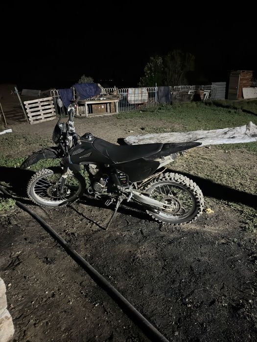 Эндуро 250 кубов