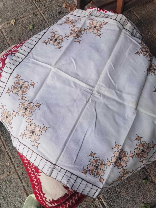 Вълнени престилки,Ленени карета