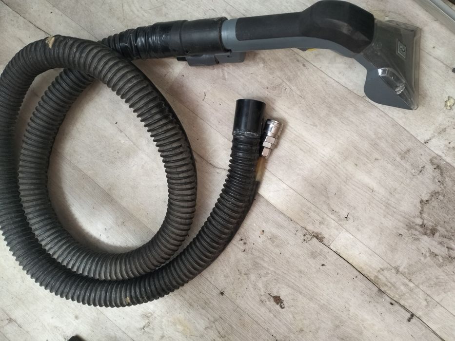 Продам, мойщи пылесос Керхер KARCHER