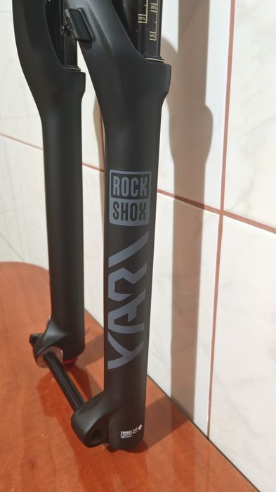 Furcă ROCKSHOX YARI RC, 27.5, 160mm
