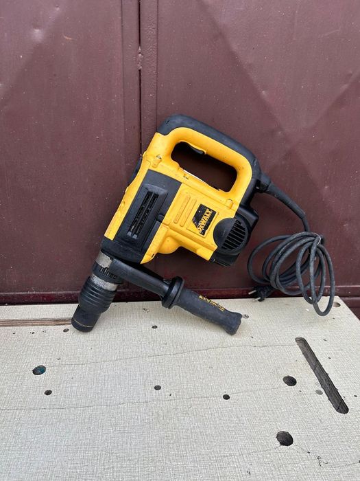 Ciocan rotopercutor Dewalt D25501