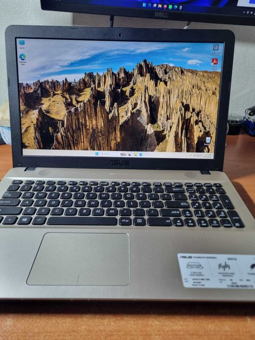 Vand Laptop Asus X541U