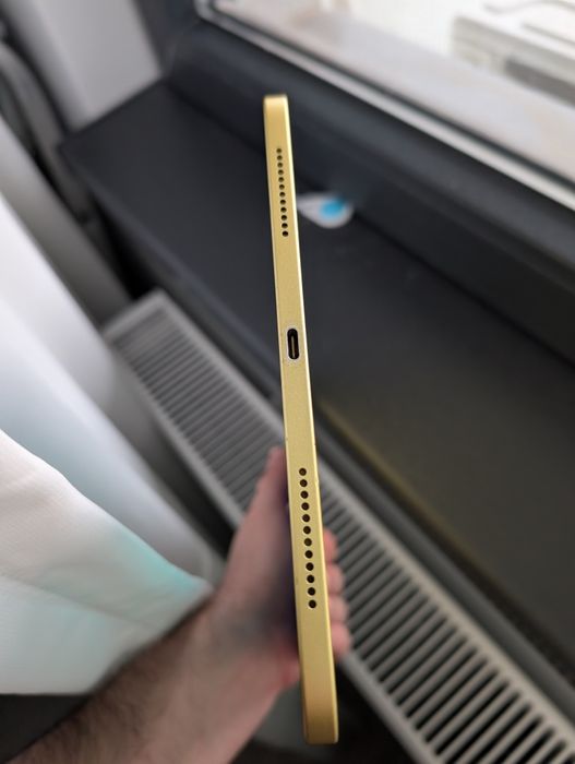 Apple Ipad generația 10 93% Yellow