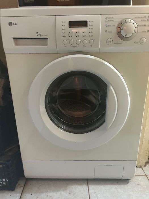 Mașina de spălat  LG WD-12480NP