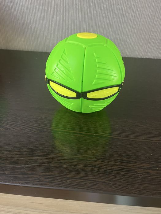 Игрушка трансформер-мяч с LED подсветкой