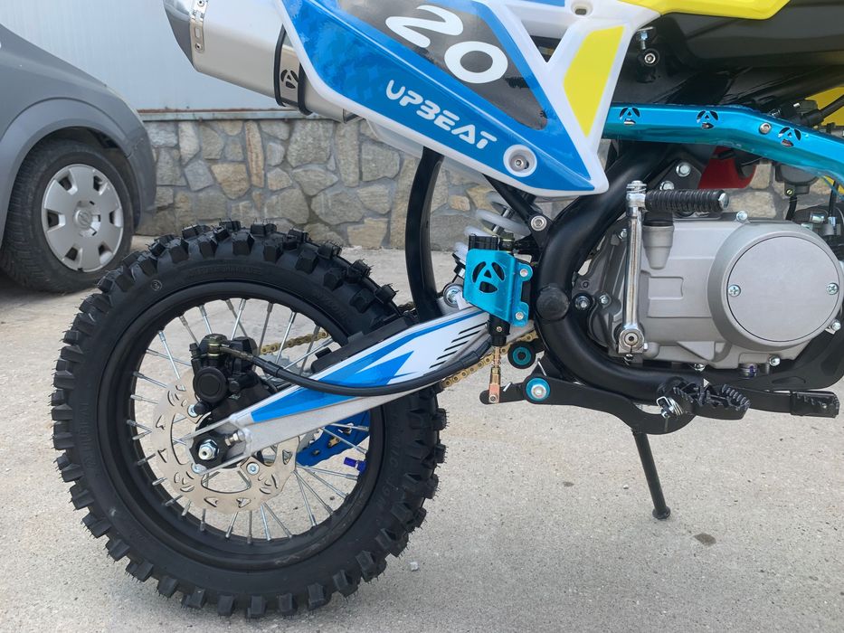 Кросов мотор - сходен Suzuki 125