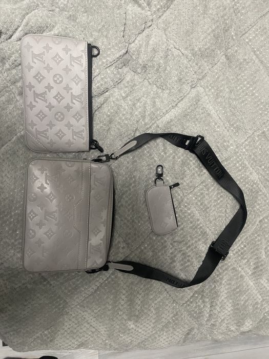 Louis Vuitton Trio Messenger Bag