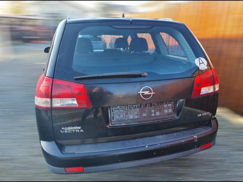 Broasca capota spate Opel Vectra C