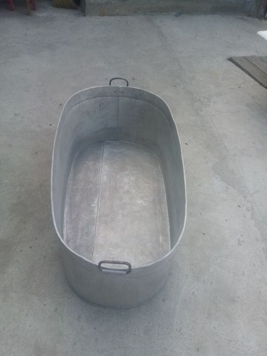 Vind cadă din aluminiu