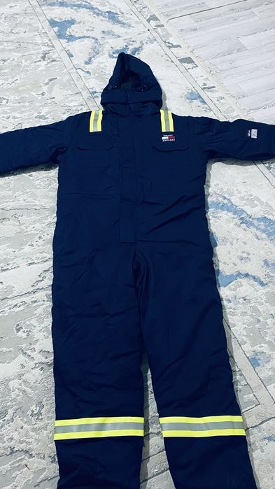 сатылады комбинезон новый