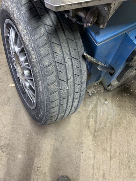 Шина R15.      .