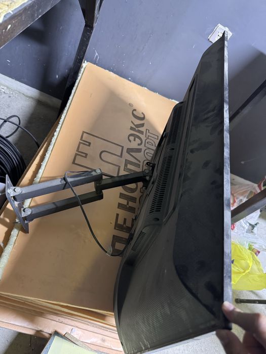 Продам телевизор самсунг