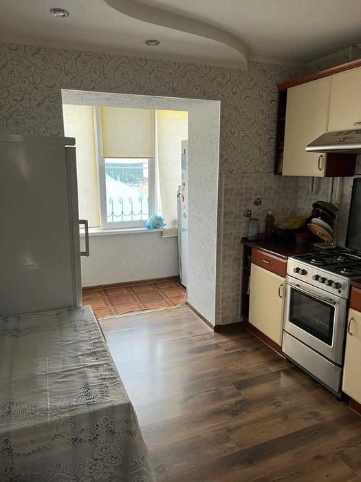 Продам 2комнатную, Сити-Молл