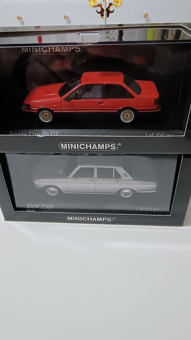 Machete Minichamps 1:43