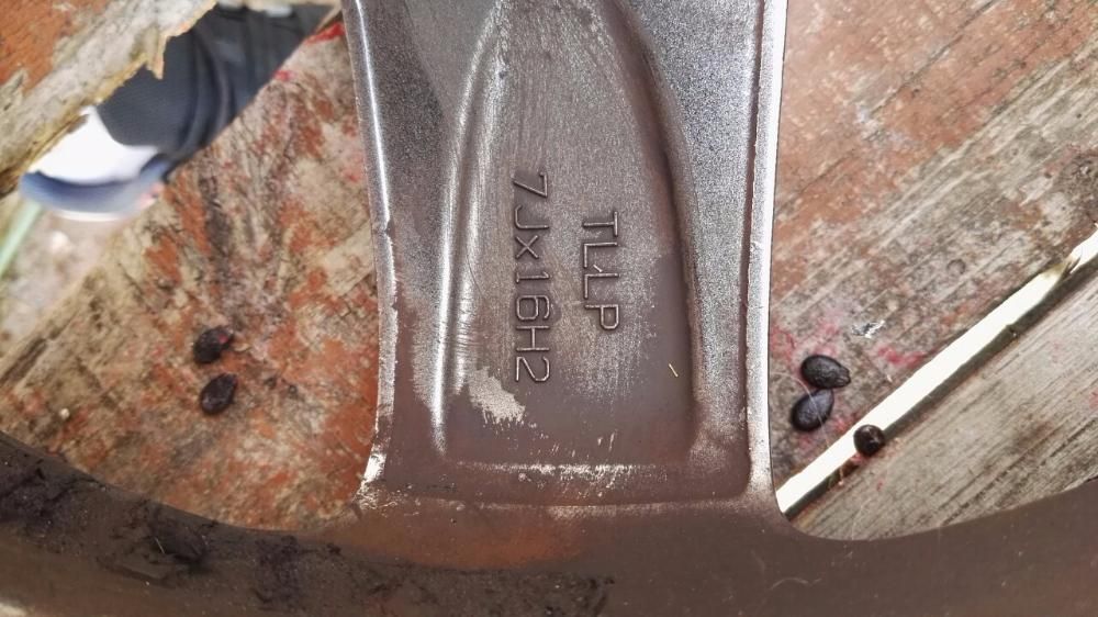 Джанти"16 5х112 DEZENT