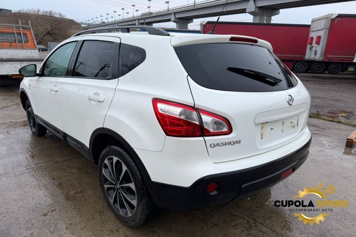 Haion cu luneta culoare Super White 326 Nissan Qashqai 1 J10 [facelif