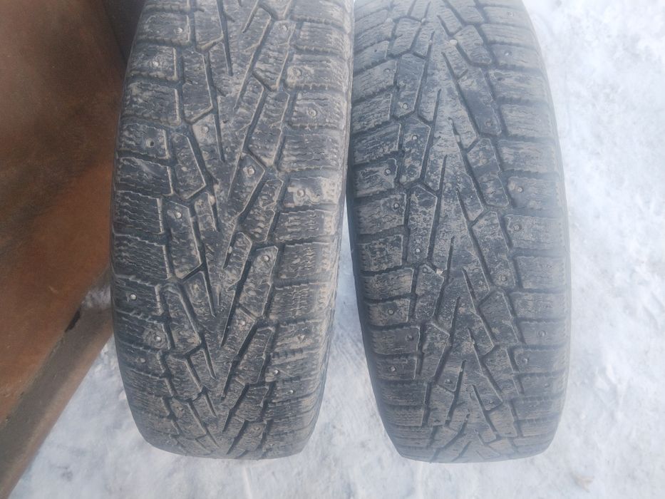 Шины зимние на 15