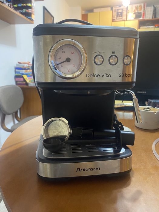 Кафе машина Rohnson