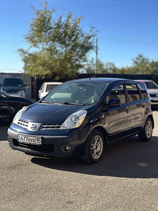 Nissan Note на автомате