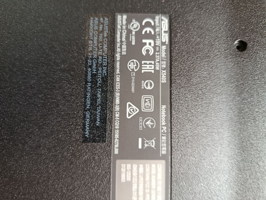 Лаптоп ASUS X540S