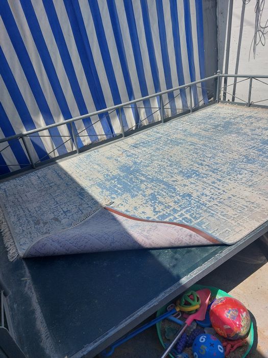 Продам топчан срочно