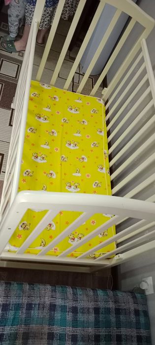 Продам манеж детский