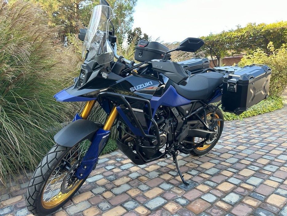 Мотоцикл Suzuki V-Strom 800DE 2023 | полный комплект