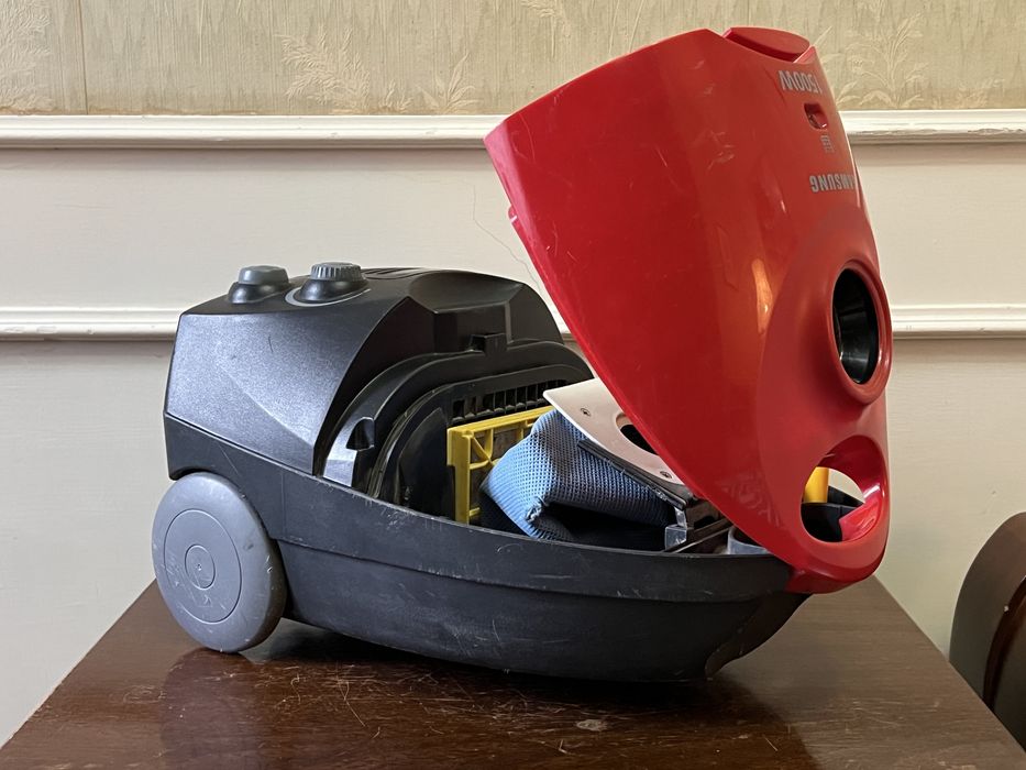 Пылесос Samsung SC4047