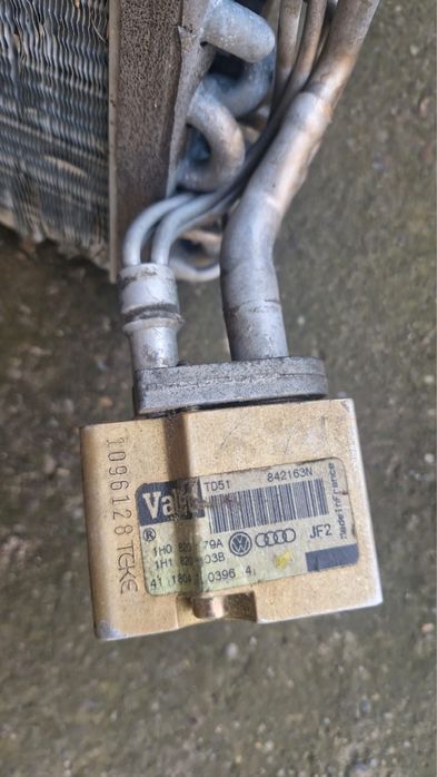 Вентелятор радиатор от кондера.гольф 3