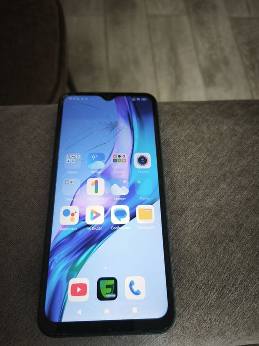 Продам телефон Redmi 9