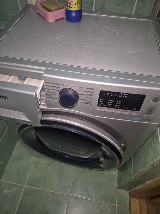 Продам автомат машинку