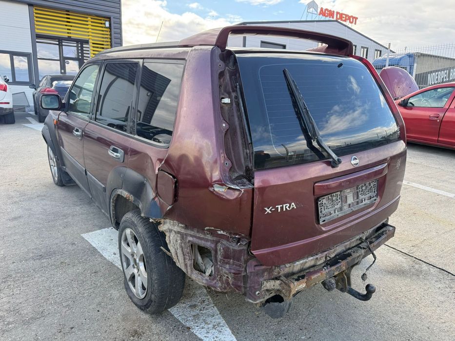 Dezmembrez / Dezmembrari / Piese / Accesorii Nissan x-trail t30 2003 2.2 dci YD22ETI 4x4